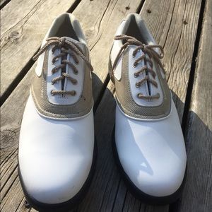 Women’s Golf Shoes